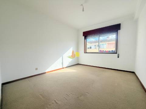 T4 com Garagem centro cidade