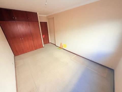 T4 com Garagem centro cidade