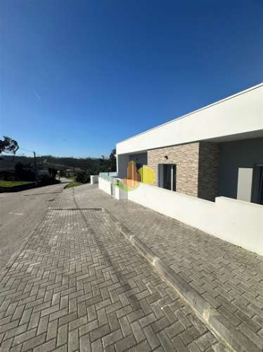 Moradia T3 Térrea - Souto da Carpalhosa