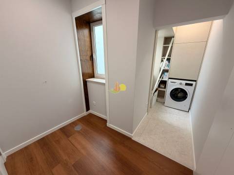 T3 Renovado no Bairro Novo