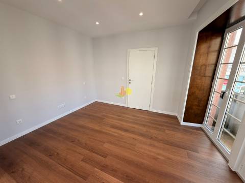 T3 Renovado no Bairro Novo