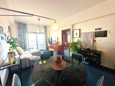 T2 Avenida! Vistas de Mar!