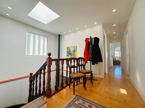 Moradia T4 - 5 minutos da Praia!