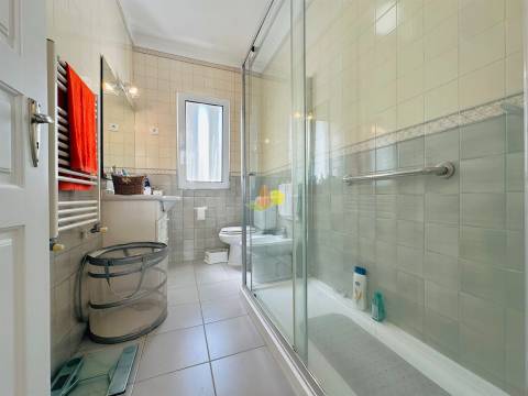 Moradia T4 - 5 minutos da Praia!