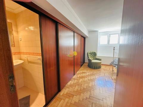 Moradia T4 - 5 minutos da Praia!