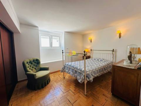 Moradia T4 - 5 minutos da Praia!