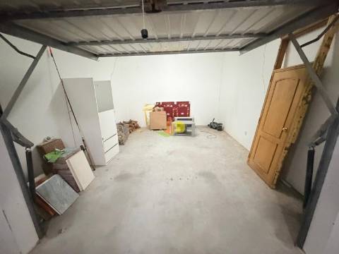 T3 com Terraço e Garagem  - ARRENDAMENTO