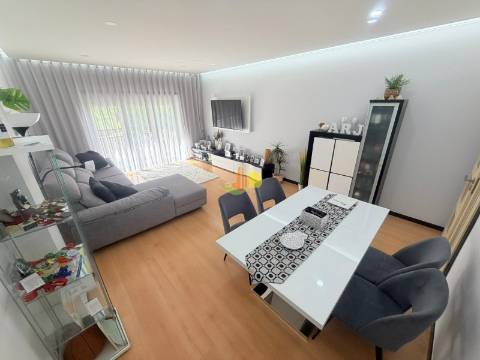 T3 com garagem e terraço