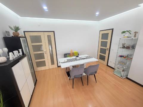 T3 com garagem e terraço