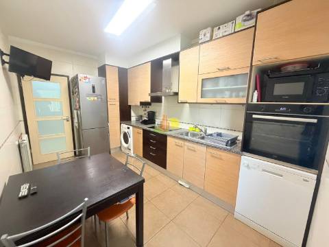 T3 com garagem e terraço