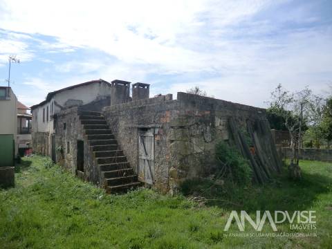 Moradia para Restaurar T1 Venda em Campo,Viseu