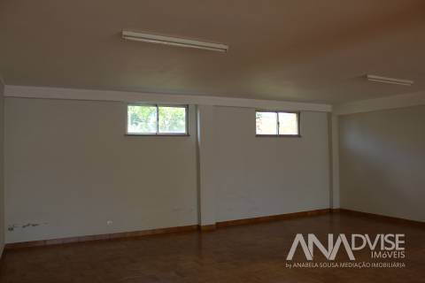 Loja  Arrendamento em Viseu,Viseu