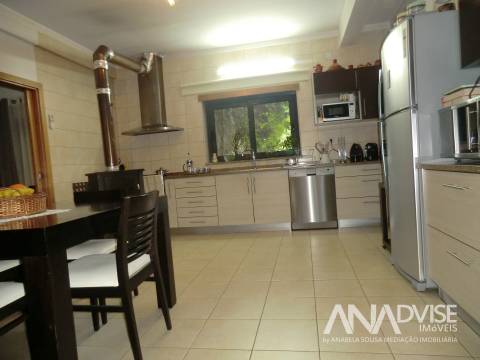 Moradia Isolada T4 Venda em Fragosela,Viseu