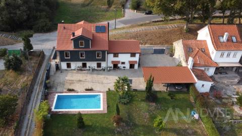 Moradia Isolada T4+3 Venda em Viseu,Viseu