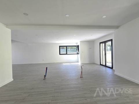 Moradia em Banda T3+2 Venda em Viseu,Viseu