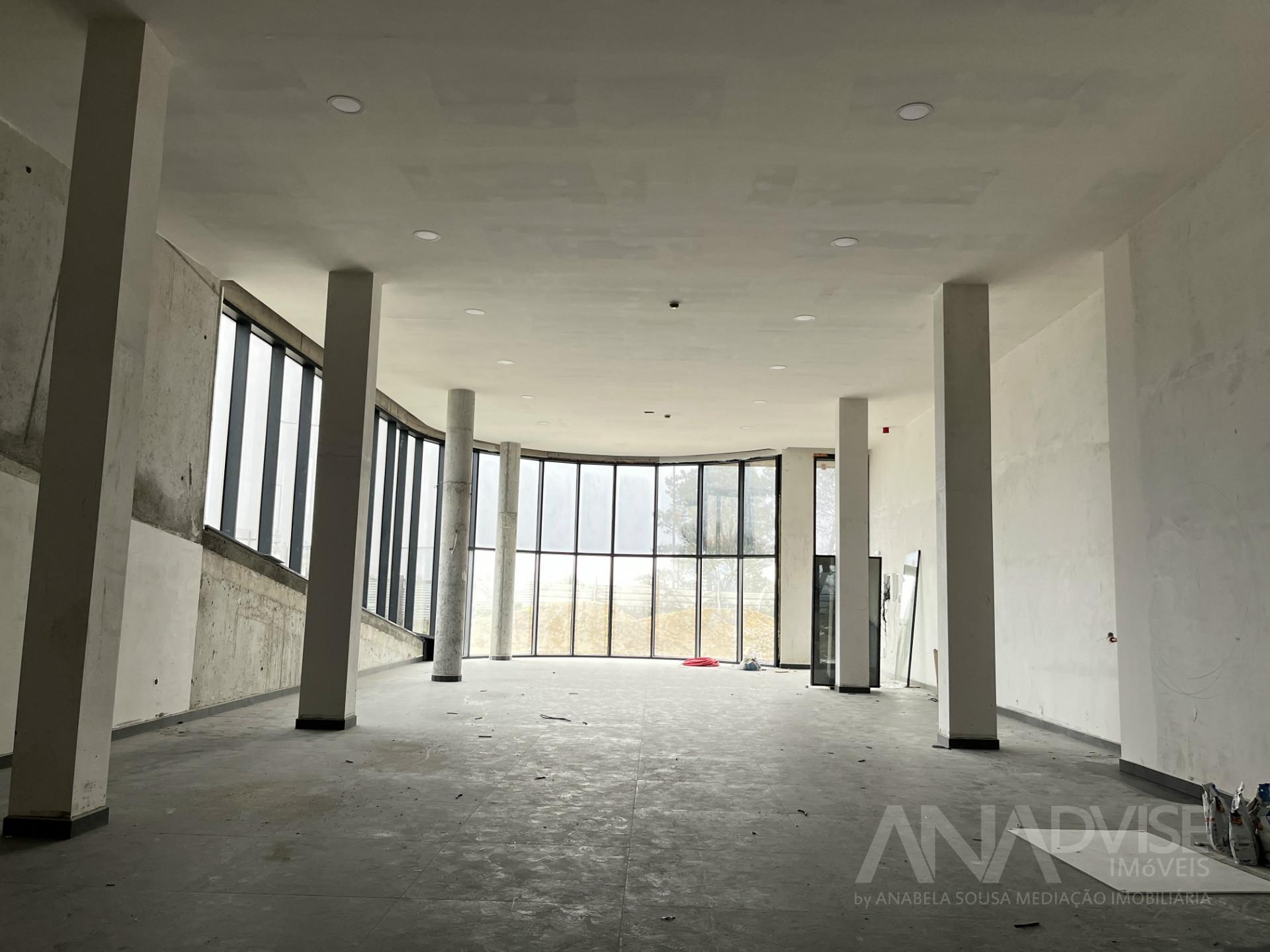 Loja  Venda em Repeses e São Salvador,Viseu