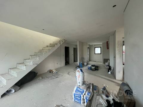 Apartamento T2+2 DUPLEX Venda em Repeses e São Salvador,Viseu