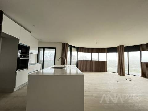 Apartamento T2+2 DUPLEX Venda em Repeses e São Salvador,Viseu