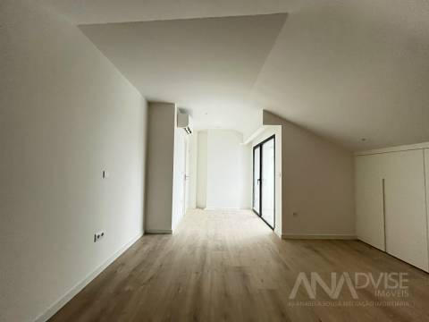 Apartamento T2+2 DUPLEX Venda em Repeses e São Salvador,Viseu