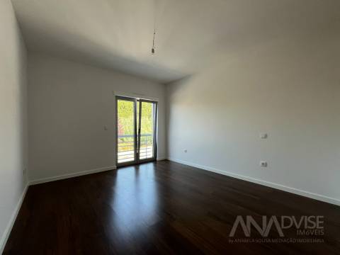 Moradia em Banda T3 Venda em Abraveses,Viseu