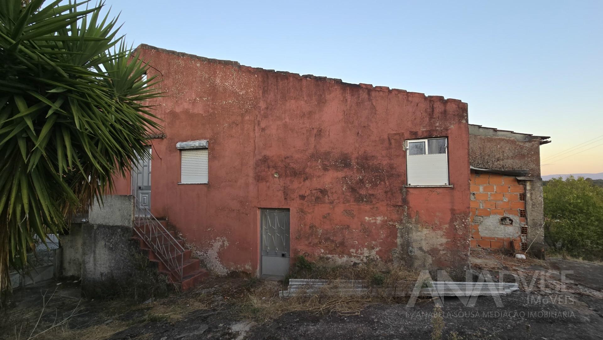 Moradia para Restaurar  Venda em Ranhados,Viseu