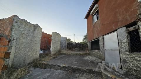 Moradia para Restaurar  Venda em Ranhados,Viseu