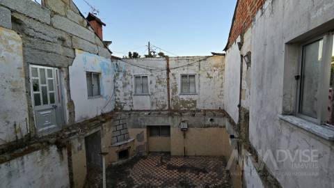 Moradia para Restaurar  Venda em Ranhados,Viseu