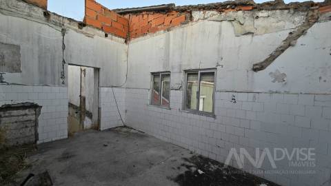 Moradia para Restaurar  Venda em Ranhados,Viseu
