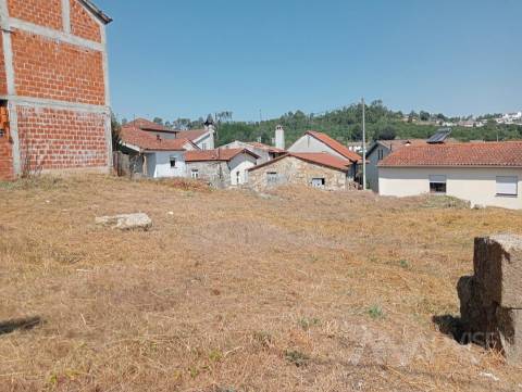 Terreno Urbano T4 Venda em Repeses e São Salvador,Viseu