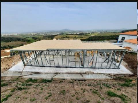 Moradia Geminada T3 Venda em São João de Lourosa,Viseu