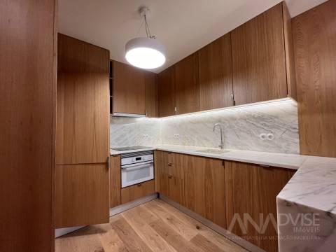 Apartamento T3 Venda em Viseu,Viseu