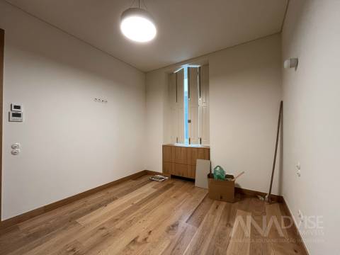 Apartamento T3 Venda em Viseu,Viseu