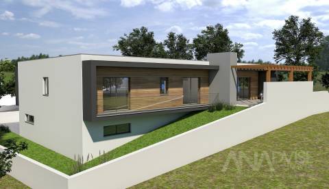 Moradia Isolada T4 Venda em São João de Lourosa,Viseu