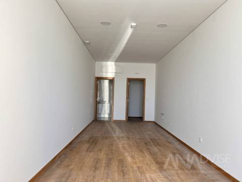 Apartamento T2 Venda em Repeses e São Salvador,Viseu