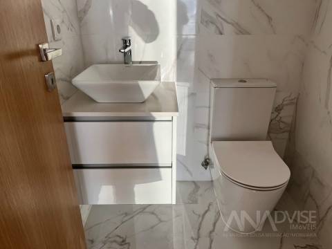 Apartamento T2 Venda em Repeses e São Salvador,Viseu