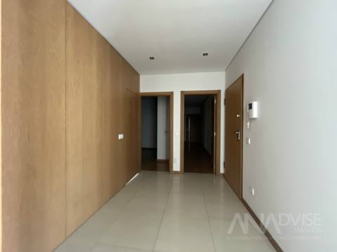 Apartamento T4 Venda em Viseu,Viseu