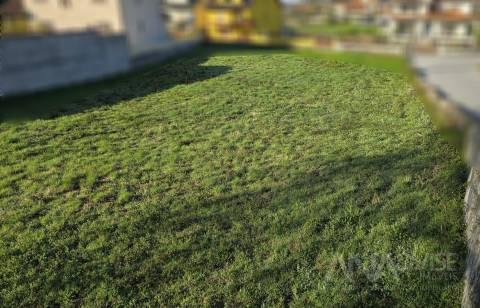 Terreno T3 Venda em Abraveses,Viseu