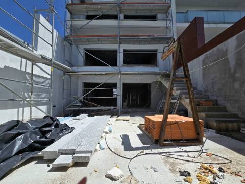 Moradia em Banda T4 Venda em Repeses e São Salvador,Viseu