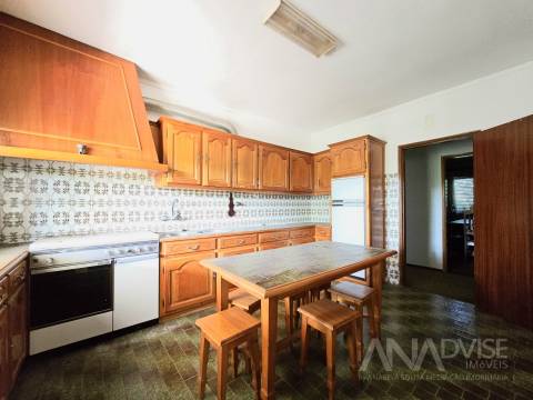 Lote de Terreno  Venda em Abraveses,Viseu