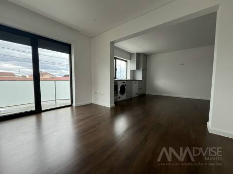 Apartamento T3 Arrendamento em Rio de Loba,Viseu
