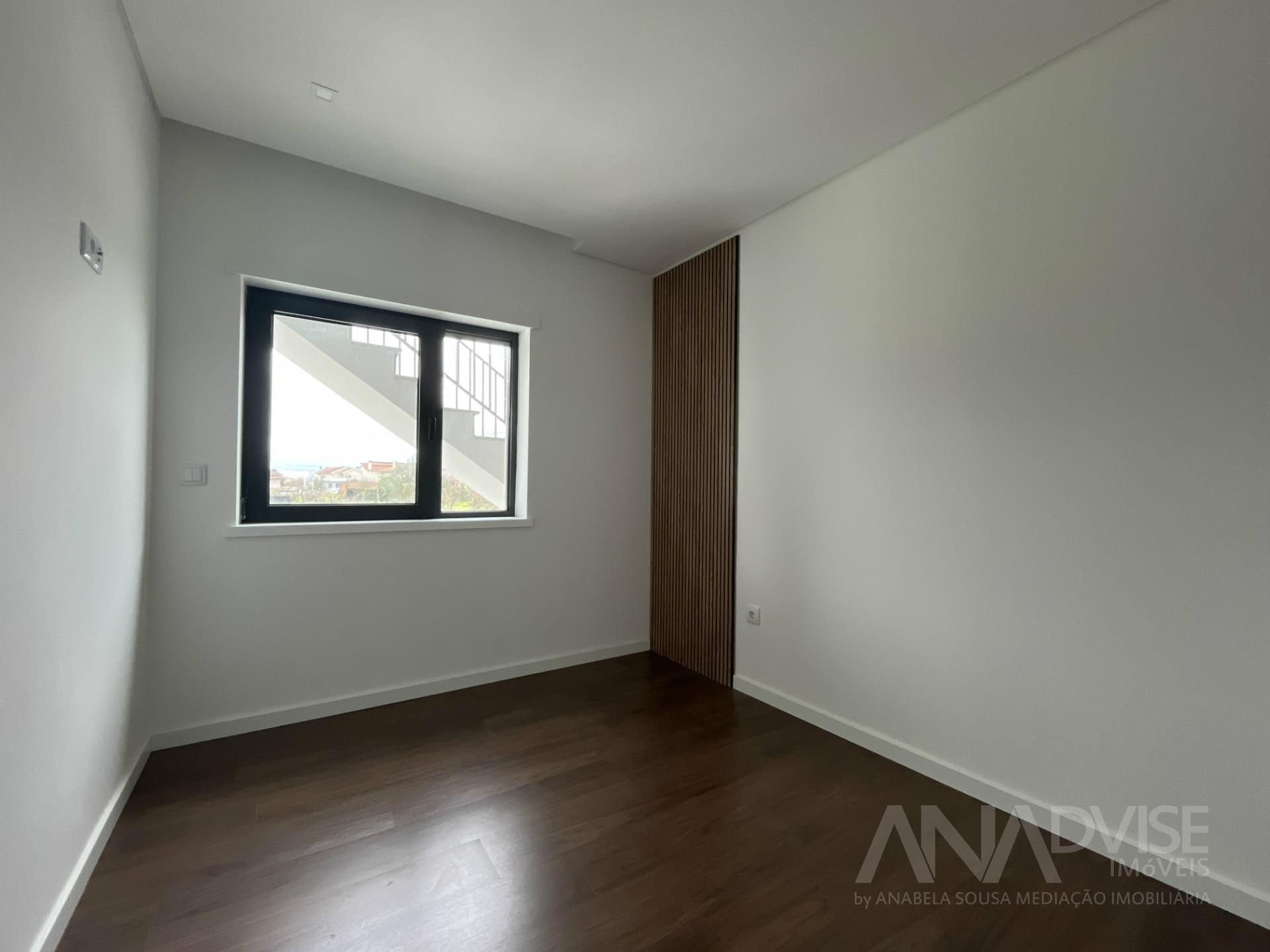 Apartamento T3 Arrendamento em Rio de Loba,Viseu