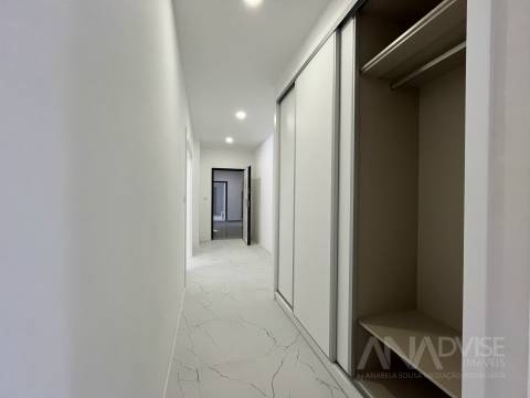 Apartamento T3 Venda em Viseu,Viseu