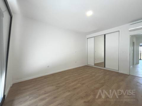 Apartamento T2 Venda em Viseu,Viseu