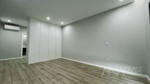 Apartamento T4 Venda em Repeses e São Salvador,Viseu