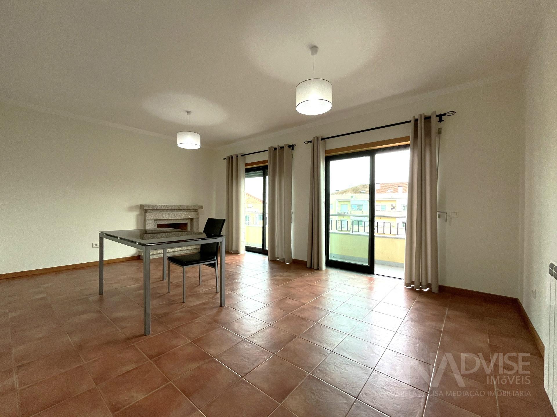 Apartamento T2 Arrendamento em Viseu,Viseu