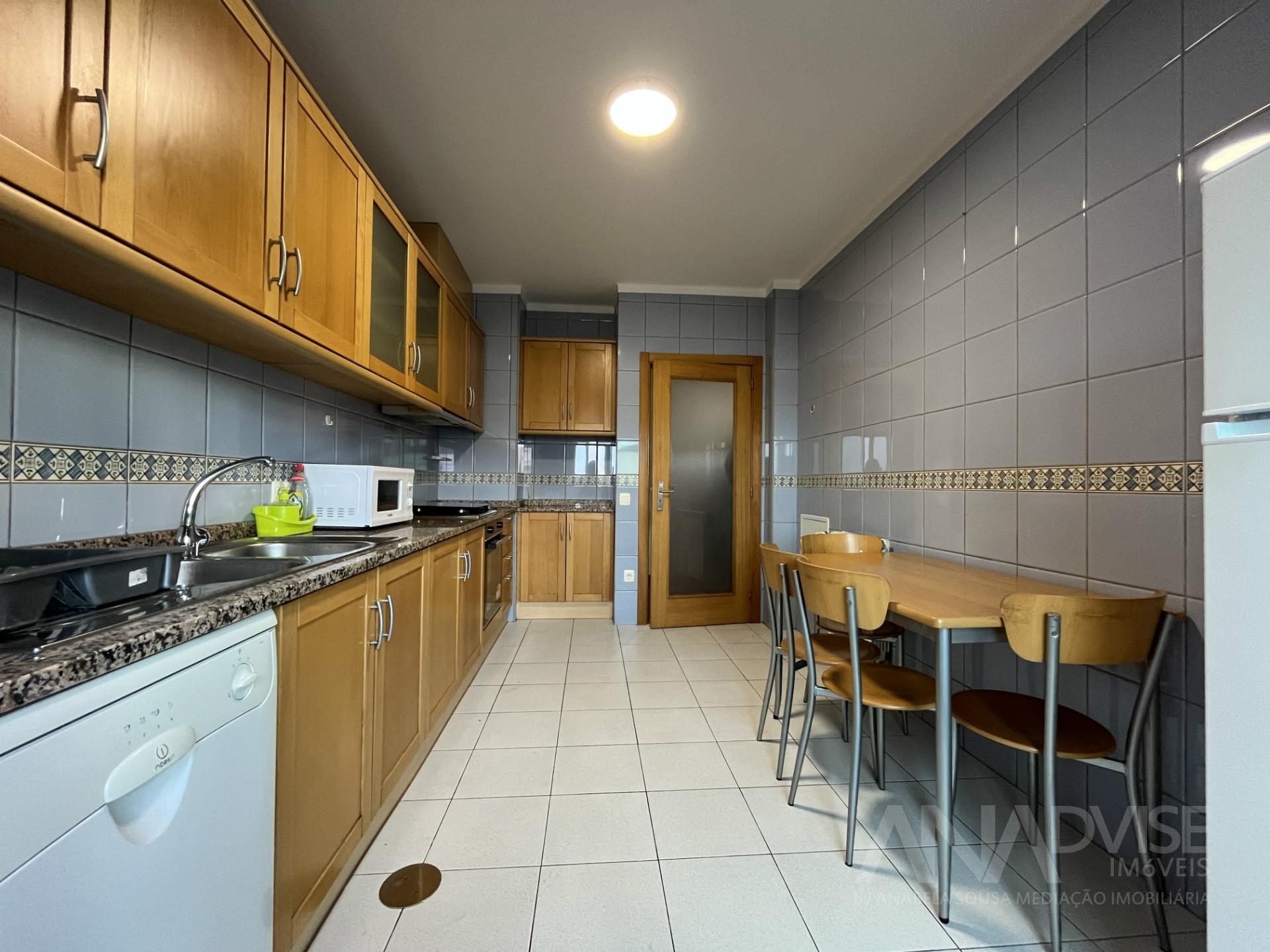 Apartamento T2 Arrendamento em Viseu,Viseu