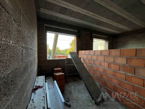Moradia em Banda T4 Venda em Abraveses,Viseu