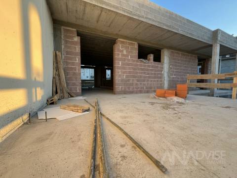 Moradia em Banda T4 Venda em Abraveses,Viseu