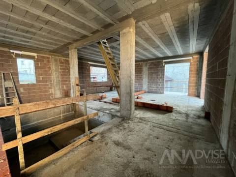 Moradia em Banda T4 Venda em Abraveses,Viseu