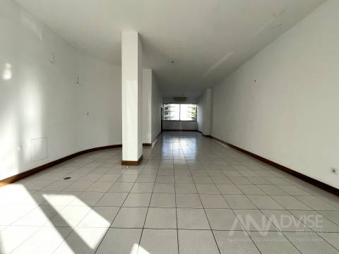 Loja  Venda em Repeses e São Salvador,Viseu